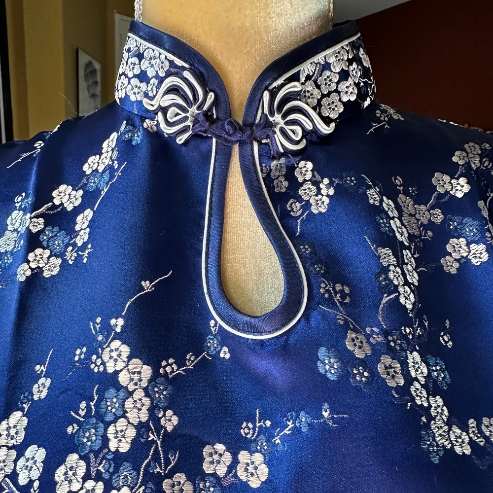 Blue Silk Chinese Dress with white flowers
